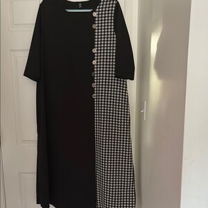 SHEIN Black and White Asymmetrical Buttoned Dress